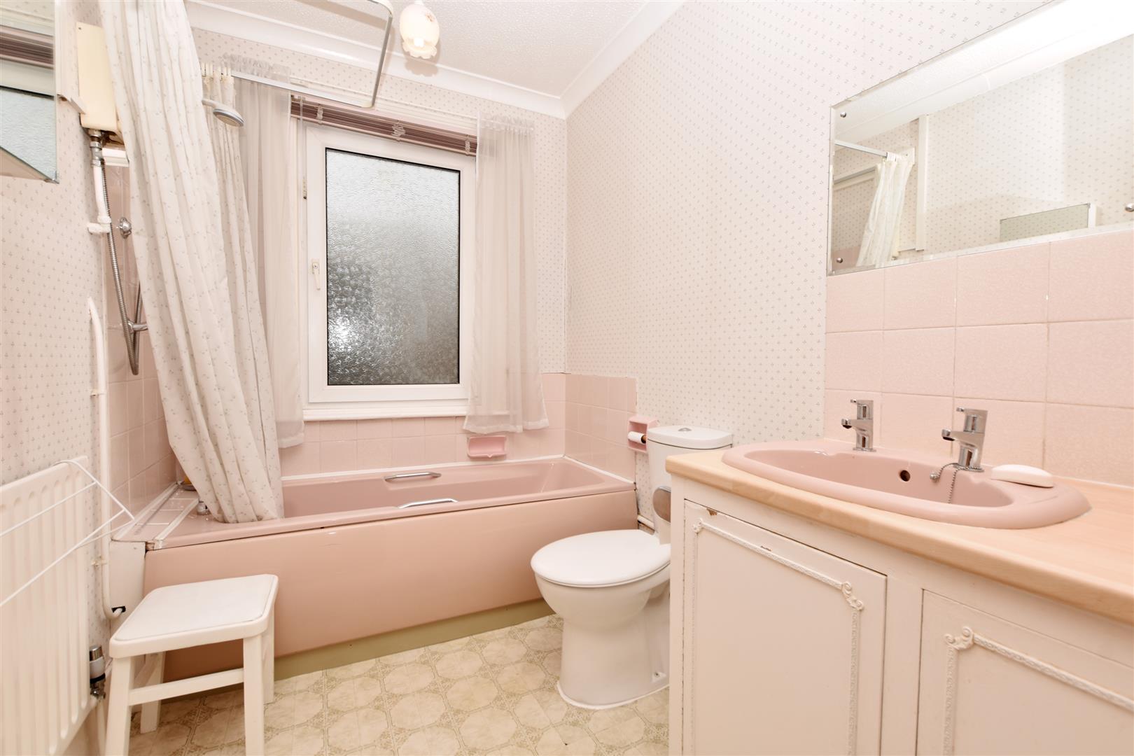 Property Details for York Road, Eastbourne Town Property Estate